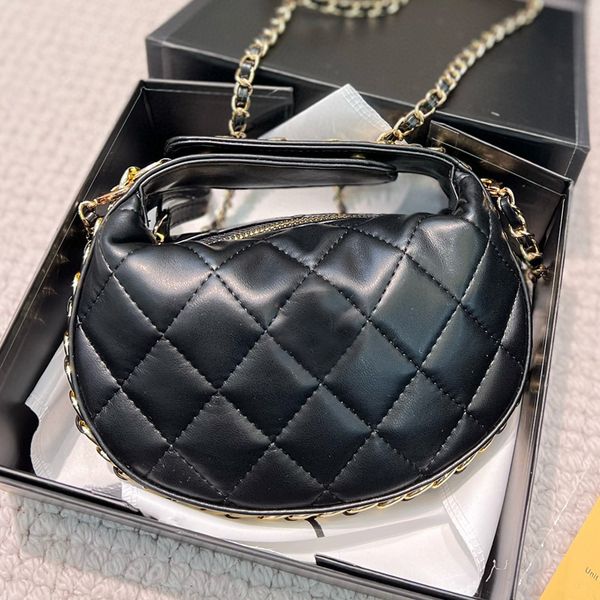 5a luxury designer womens bags quality fashion totes autumn and winter new shell handbag
5a luxury designer womens bags quality fashion totes autumn and winter new shell handbag