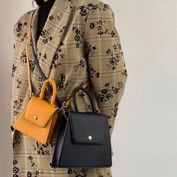 shoulder bags 2pcs buy big get small brand women handbags luxury purses designer fashionable trapezoidal crossbody bag lady mini bags
shoulder bags 2pcs buy big get small brand women handbags luxury purses designer fashionable trapezoidal crossbody bag lady mini bags