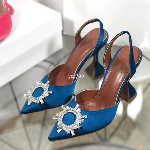 muaddi fashion amina cork studded sandals women pointed clear crystal high heel stilettos pumps transparent sandals heels with 35-4 rze, Black
muaddi fashion amina cork studded sandals women pointed clear crystal high heel stilettos pumps transparent sandals heels with 35-4 rze, Black