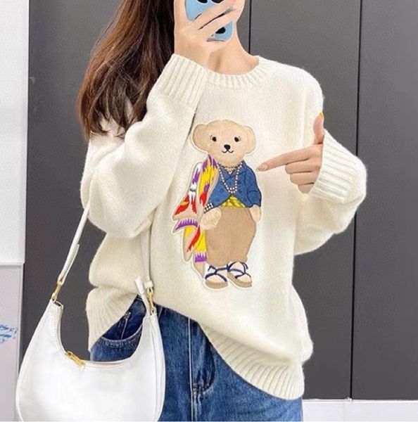 designer women's sweater crewneck long sleeved cartoon bear stylish and foreign knitwear, White;black
designer women's sweater crewneck long sleeved cartoon bear stylish and foreign knitwear, White;black