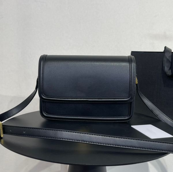 designer bag classic solferino tofu bag leather fashion explosion single diagonal shoulder bag
designer bag classic solferino tofu bag leather fashion explosion single diagonal shoulder bag