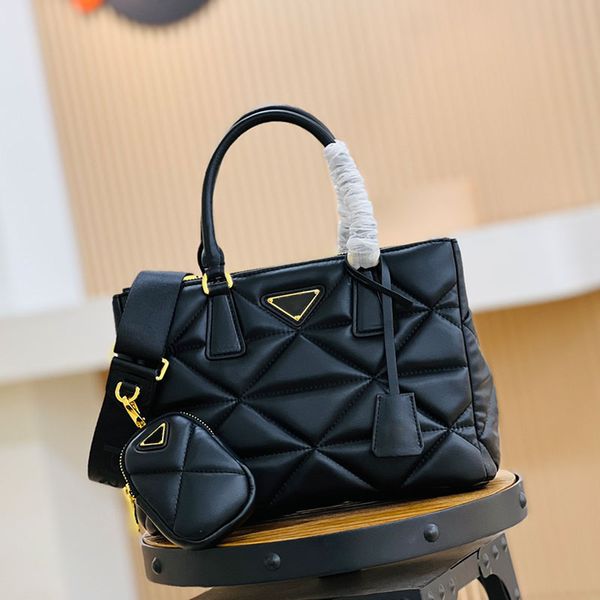 handbag designer bag leather ringer pattern design womens shoulder crossbody luxury bags handbags tote bag wallet card holder
handbag designer bag leather ringer pattern design womens shoulder crossbody luxury bags handbags tote bag wallet card holder