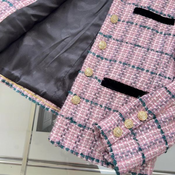 chan new women's brand jacket 2023 designer fashion high-end autumn winter logo metal chain plaid tweed coat leisure spring coats cardi, Black;brown
chan new women's brand jacket 2023 designer fashion high-end autumn winter logo metal chain plaid tweed coat leisure spring coats cardi, Black;brown