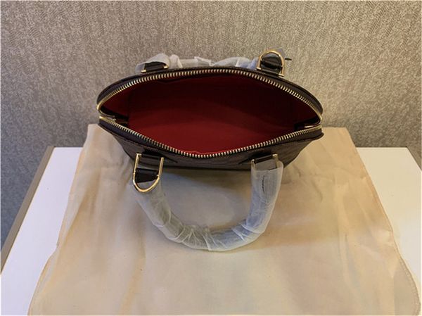 5a designer bag luxury paris brand purse shoulder handbag woman bags crossbody messager real leather cosmetic purses by hoe99 w232 03
5a designer bag luxury paris brand purse shoulder handbag woman bags crossbody messager real leather cosmetic purses by hoe99 w232 03
