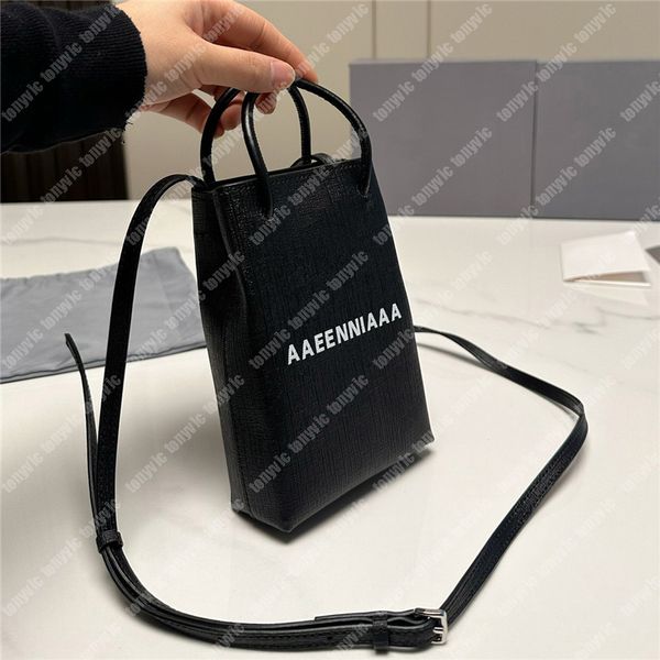 designer bag tote mens cross body bag luxury womens handbags fashion b luxury camera bag leather crossbody bags brand classic black shoulder
designer bag tote mens cross body bag luxury womens handbags fashion b luxury camera bag leather crossbody bags brand classic black shoulder