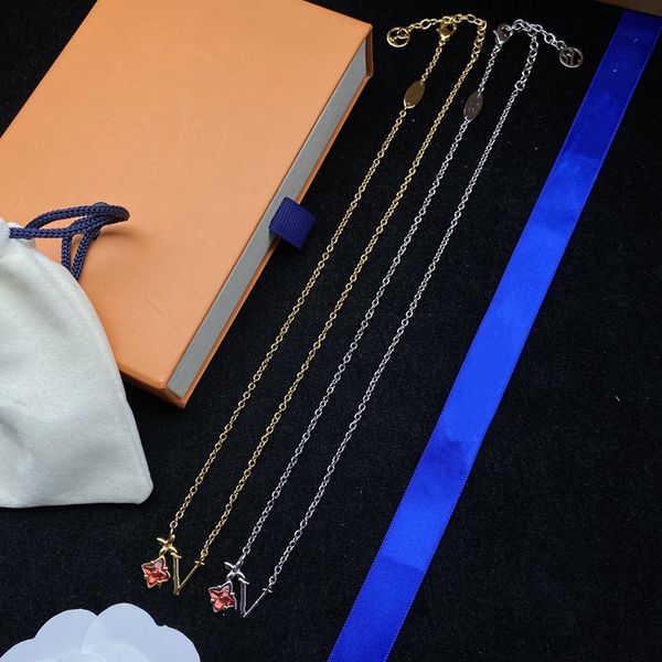 with box gold silver women men pendant necklaces red flower luxury pendants letter quality necklace christmas party jewelry
with box gold silver women men pendant necklaces red flower luxury pendants letter quality necklace christmas party jewelry