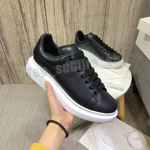 designer woman shoe leather lace up men fashion platform oversized sneakers white black mens womens luxury velvet suede casu
designer woman shoe leather lace up men fashion platform oversized sneakers white black mens womens luxury velvet suede casu