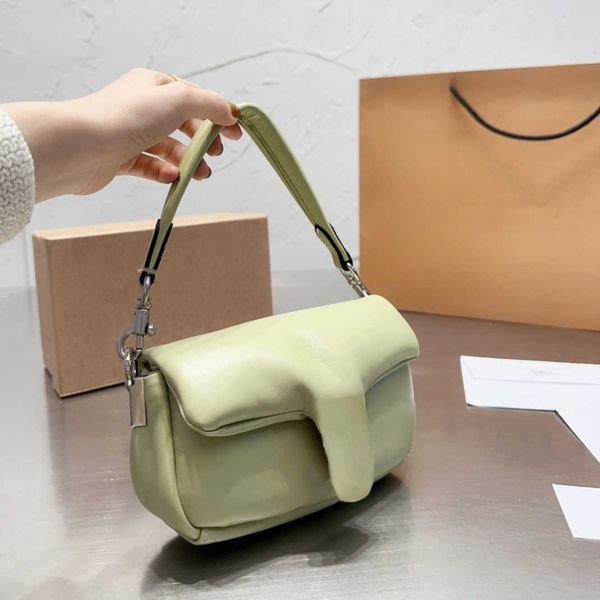 2023 shoulder bags pillow women designer handbag shoulders bag luxury tote tabby purse wallet crossbody bags backpack small
2023 shoulder bags pillow women designer handbag shoulders bag luxury tote tabby purse wallet crossbody bags backpack small