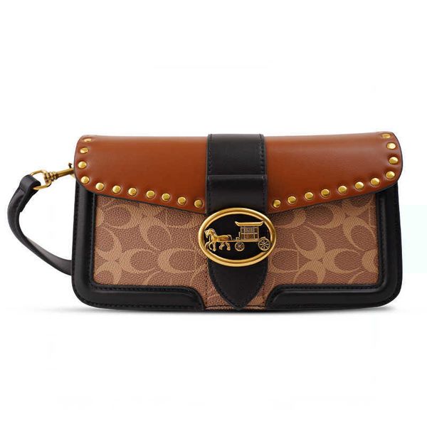 2023 trendy brand fashion a woman's bag hong kong it color contrast old flower underarm rivet bag one shoulder autumn and winter female
2023 trendy brand fashion a woman's bag hong kong it color contrast old flower underarm rivet bag one shoulder autumn and winter female