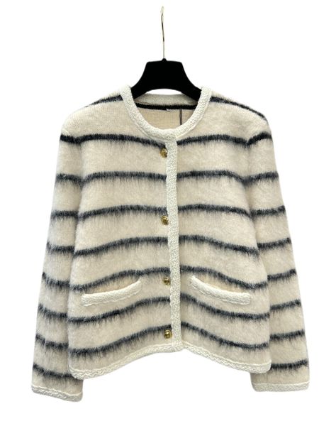 women's outerwear & coatsfashionable boutique fried dough twist wool silhouette short cotton jacket, Black;brown
women's outerwear & coatsfashionable boutique fried dough twist wool silhouette short cotton jacket, Black;brown