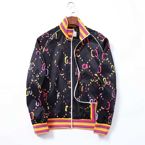2022 mens jacket designer for men woman coat sports fashion jackets womens sweatshirt hoodie with long sleeve zipper windbreaker man, Black;brown
2022 mens jacket designer for men woman coat sports fashion jackets womens sweatshirt hoodie with long sleeve zipper windbreaker man, Black;brown