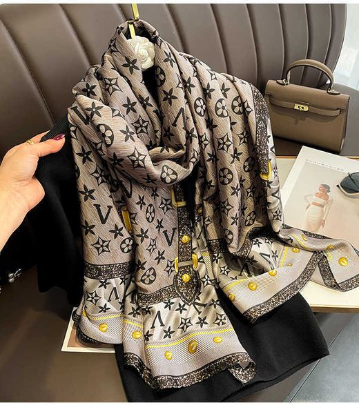 scarves hat gloves set scarf 2022 spring fashion shaw polytetrafluoroethylene long silk shawl, Blue;gray
scarves hat gloves set scarf 2022 spring fashion shaw polytetrafluoroethylene long silk shawl, Blue;gray