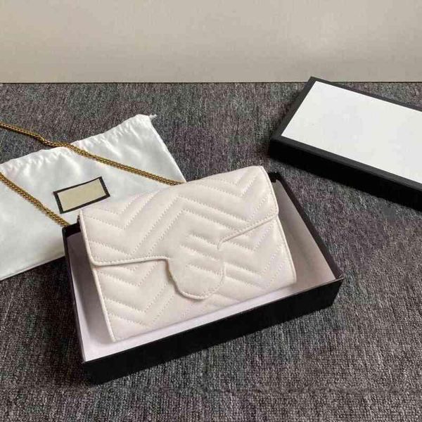2022 new fashion 3-piece set luxurys handbags chain shoulder bag designers crossbody bag style women handbags and purse new style 18, Red;black
2022 new fashion 3-piece set luxurys handbags chain shoulder bag designers crossbody bag style women handbags and purse new style 18, Red;black