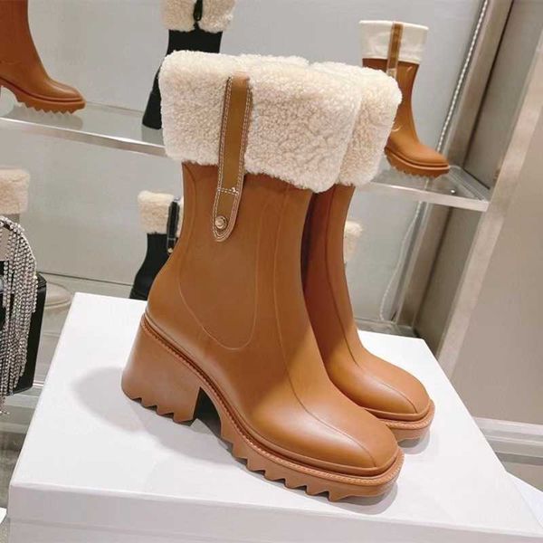 boots lamb wool rain boots women's square head medium barrel thick bottom coarse high heel, Black
boots lamb wool rain boots women's square head medium barrel thick bottom coarse high heel, Black