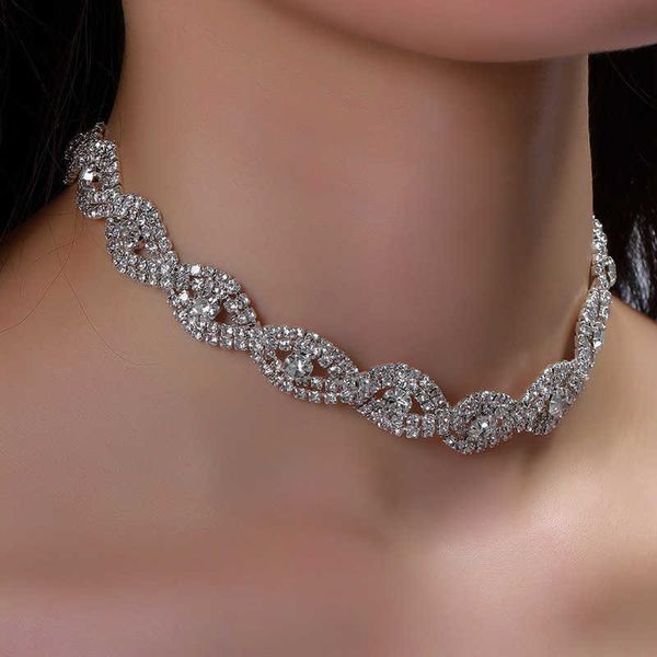 korean fashion rhinestone necklace female temperament simple full diamond collarbone chain 221213, Black
korean fashion rhinestone necklace female temperament simple full diamond collarbone chain 221213, Black