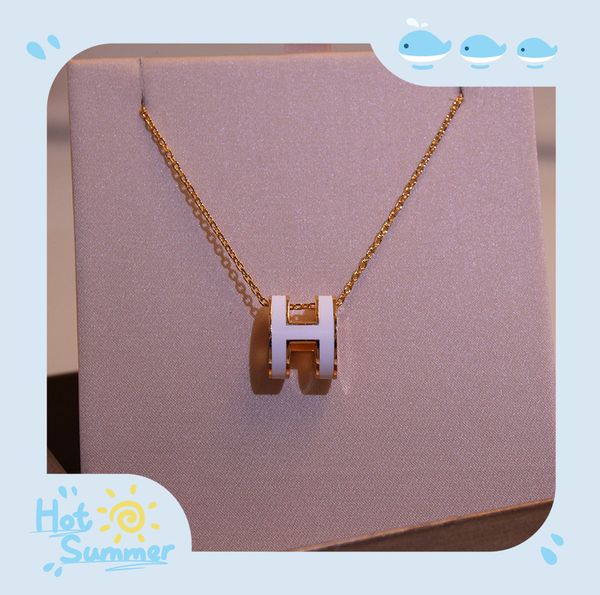 elegant temperament locket pendant necklaces clavicle rope all-match micro shine exquisite zircon necklaces luxury jewelry gift, Silver
elegant temperament locket pendant necklaces clavicle rope all-match micro shine exquisite zircon necklaces luxury jewelry gift, Silver