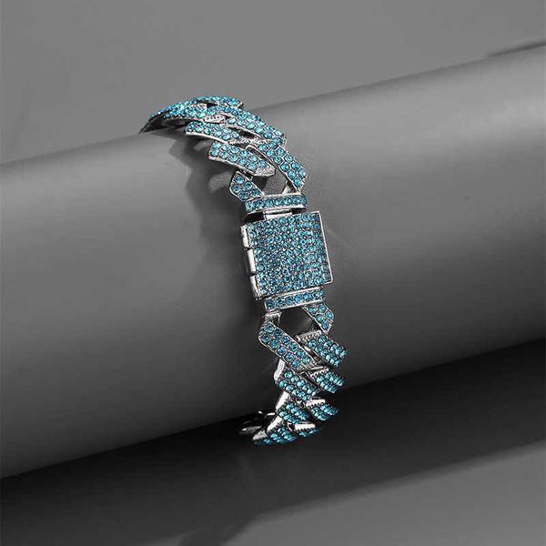 europe and the united states new hip-hop jewelry luxury diamond-shaped box buckle cuban chain full of diamonds hiphop 22121, Silver
europe and the united states new hip-hop jewelry luxury diamond-shaped box buckle cuban chain full of diamonds hiphop 22121, Silver