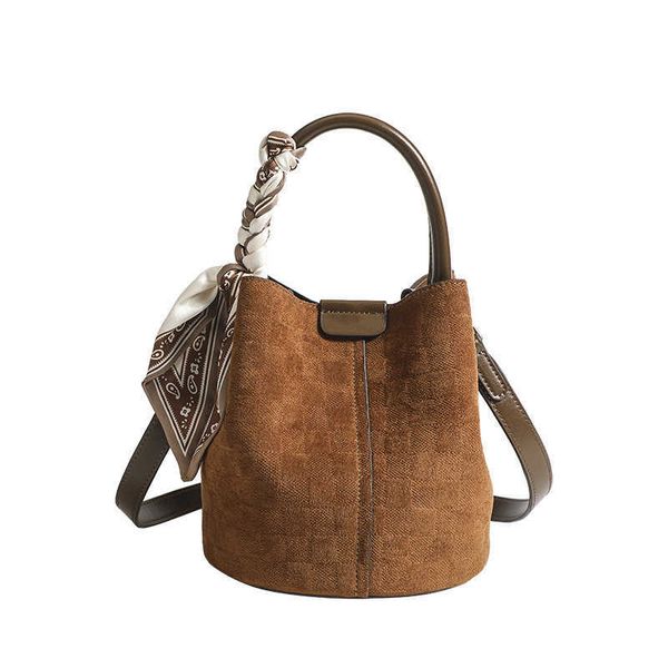 high sense vegetable basket bag 2022 new lingge large capacity handbag bucket bag one shoulder cross body women's bag
high sense vegetable basket bag 2022 new lingge large capacity handbag bucket bag one shoulder cross body women's bag