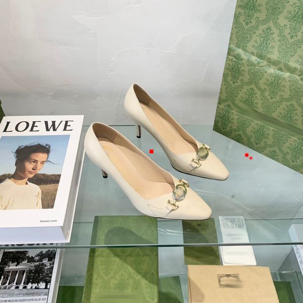 2023 high heels dress shoes pointy crystal diamond sandals pumps blue stilettos shine toe tip italian women shoe with box -e048, Black
2023 high heels dress shoes pointy crystal diamond sandals pumps blue stilettos shine toe tip italian women shoe with box -e048, Black