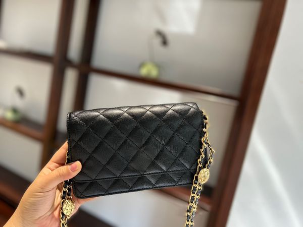classic leather 22a luxuries designer women bags channel shoulder bags chain flap clutch crossbody bag metal latch handbag gold woc caviar b
classic leather 22a luxuries designer women bags channel shoulder bags chain flap clutch crossbody bag metal latch handbag gold woc caviar b