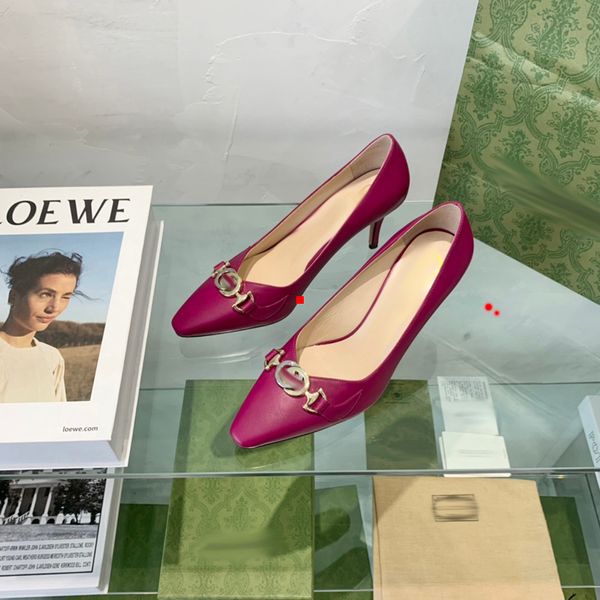 2023 high heels dress shoes pointy crystal diamond sandals pumps blue stilettos shine toe tip italian women shoe with box -e050, Black
2023 high heels dress shoes pointy crystal diamond sandals pumps blue stilettos shine toe tip italian women shoe with box -e050, Black