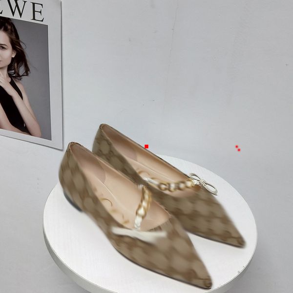 2023 designer high heels dress shoes sneakers sneaker women luxury glitter rivets triple black white patent leather suede party womens weddi
2023 designer high heels dress shoes sneakers sneaker women luxury glitter rivets triple black white patent leather suede party womens weddi