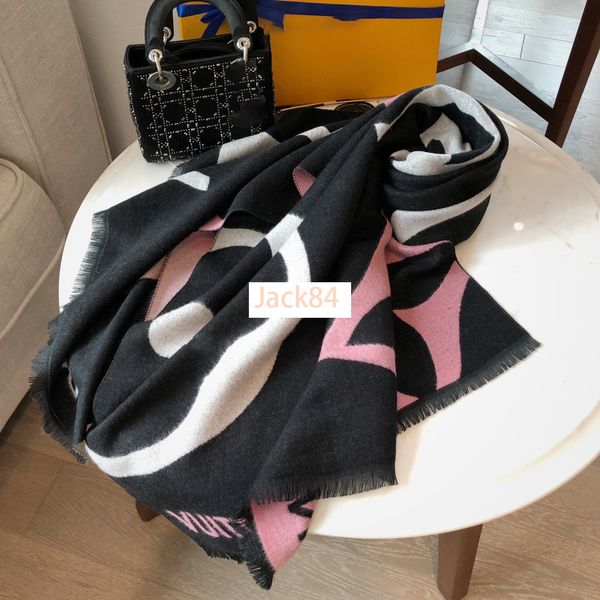 high designer brand cotton scarf high-end soft thick scarves classic printed women's shawl size 180x70cm without box 2 colors n90a, Blue;gray
high designer brand cotton scarf high-end soft thick scarves classic printed women's shawl size 180x70cm without box 2 colors n90a, Blue;gray
