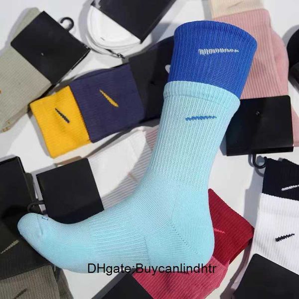 mens socks women cotton all-match classic ankle letter breathable black and white football basketball sports sock wholesale a54h
mens socks women cotton all-match classic ankle letter breathable black and white football basketball sports sock wholesale a54h