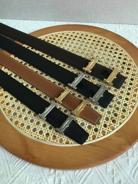 2022 fashion belts womens men designers belt leather black brown classic casual
2022 fashion belts womens men designers belt leather black brown classic casual
