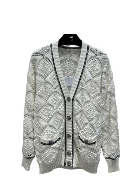 early spring new classic wishbone diamond grain texture contrast color binding age reducing temperament vintage and fashionable v-neck cardi, White;black
early spring new classic wishbone diamond grain texture contrast color binding age reducing temperament vintage and fashionable v-neck cardi, White;black