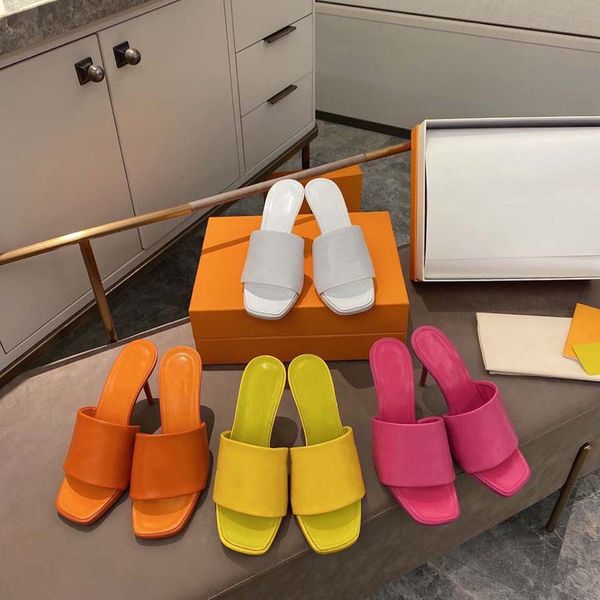 classics luxury brand sandals designer shoes fashion slides high heels floral brocade genuine leather high-heeled women shoes sandal by 9 06, Black
classics luxury brand sandals designer shoes fashion slides high heels floral brocade genuine leather high-heeled women shoes sandal by 9 06, Black