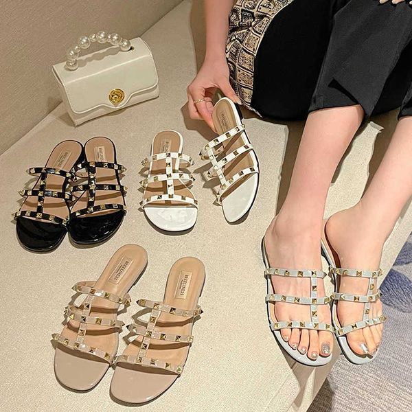 sandals new slippers women flip flops summer 2022 fashion casual home indoor round toe slides female shoes outside beach flats t221209, Black
sandals new slippers women flip flops summer 2022 fashion casual home indoor round toe slides female shoes outside beach flats t221209, Black