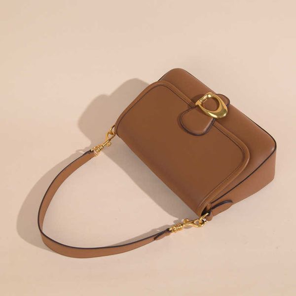 2023 trendy brand fashion a woman's bag bag women's autumn winter live broadcast leather hand-held armpit msenger single shoulder
2023 trendy brand fashion a woman's bag bag women's autumn winter live broadcast leather hand-held armpit msenger single shoulder