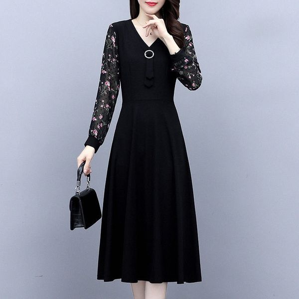 dress women's spring and autumn new floral mid length korean style skirt with slim waist, Black;gray
dress women's spring and autumn new floral mid length korean style skirt with slim waist, Black;gray