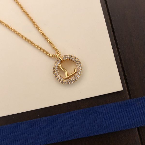 luxury designer necklace women necklace fashion simple classic style with diamonds two-color optional gifts to give social gathering applica, Silver
luxury designer necklace women necklace fashion simple classic style with diamonds two-color optional gifts to give social gathering applica, Silver