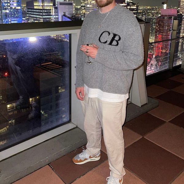 22fw europe autumn winter sweaters men women casual simple long sleeves high street o neck knitted woolen sweatshirt
22fw europe autumn winter sweaters men women casual simple long sleeves high street o neck knitted woolen sweatshirt