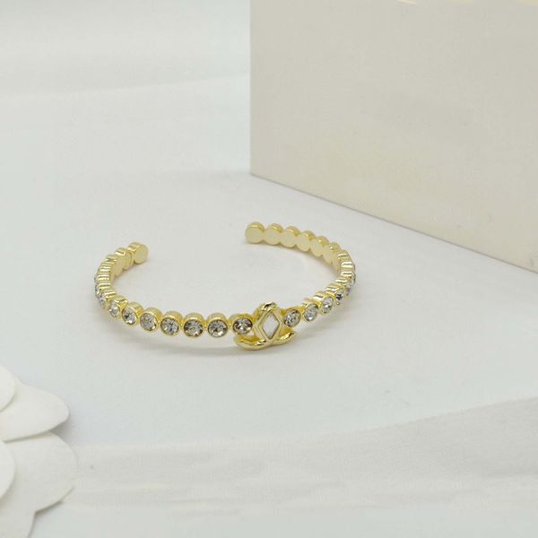2023 fashion jewelry charm earring bracelets opened bangle with sparkly diamond in 18k gold plated have box stamp ps7403a, Golden
2023 fashion jewelry charm earring bracelets opened bangle with sparkly diamond in 18k gold plated have box stamp ps7403a, Golden