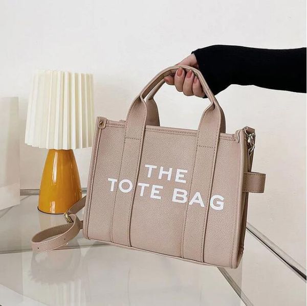 designer totes the summer handbag for women luxury tote bag white green pink shoulder crossbody elegant casual zipper handbags y220720
designer totes the summer handbag for women luxury tote bag white green pink shoulder crossbody elegant casual zipper handbags y220720
