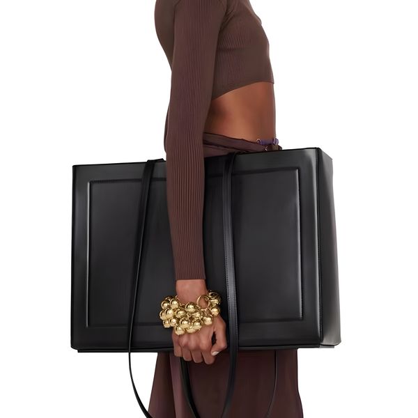 designer the tote bag jacqums bags le cabas neve handbag women shoulder shopping cow leather three-dimensional box large capacity messenger
designer the tote bag jacqums bags le cabas neve handbag women shoulder shopping cow leather three-dimensional box large capacity messenger