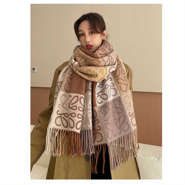 scarves hat glove set scarf fashion luxury brand letter stripe cashmere winter thickened warm tassel shawl famous digner, Blue;gray
scarves hat glove set scarf fashion luxury brand letter stripe cashmere winter thickened warm tassel shawl famous digner, Blue;gray