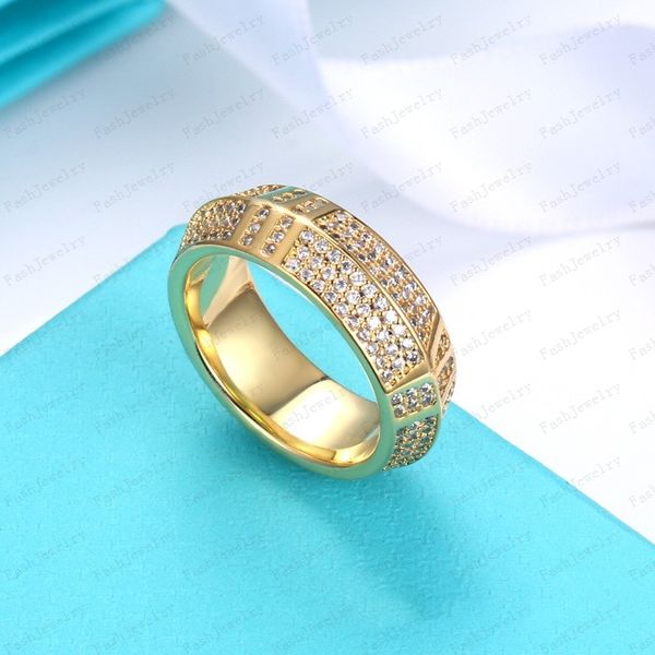 luxury full diamond gold ring women's designer v ring design simple 18k ring men's classic jewelry valentine's day with box, Silver
luxury full diamond gold ring women's designer v ring design simple 18k ring men's classic jewelry valentine's day with box, Silver