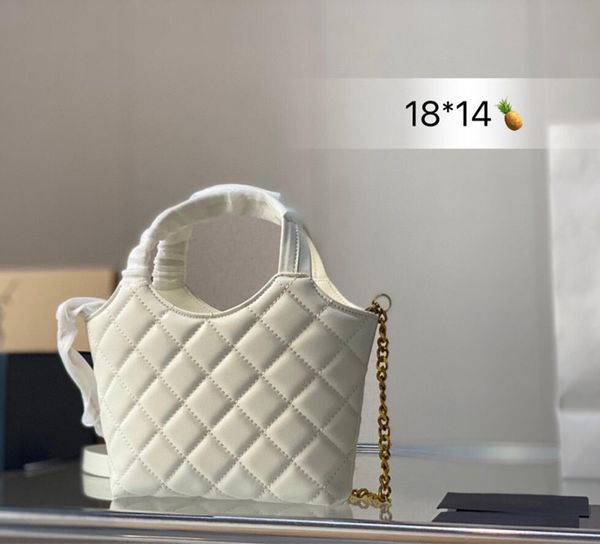 22ss sale women mini shopping bags cowhide leather handbag woman 2022 new fashion tote bag 5a quality icare designer bag lady chain cross bo
22ss sale women mini shopping bags cowhide leather handbag woman 2022 new fashion tote bag 5a quality icare designer bag lady chain cross bo