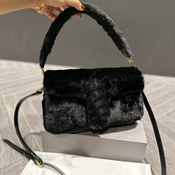 7a women winter velvet pillow shoulder cross body hand bags 26cm meduim size luxury designer c handbags black burgundy khaki blue warm girl
7a women winter velvet pillow shoulder cross body hand bags 26cm meduim size luxury designer c handbags black burgundy khaki blue warm girl