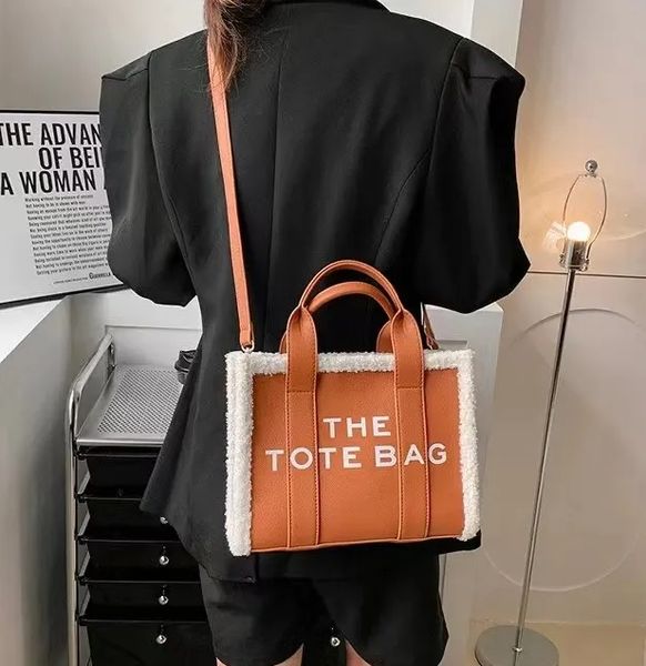 designer marc shoulder bags soft leather mini handbags women handbag crossbody tote fashion shopping pink white purse satchels bag, Silver
designer marc shoulder bags soft leather mini handbags women handbag crossbody tote fashion shopping pink white purse satchels bag, Silver