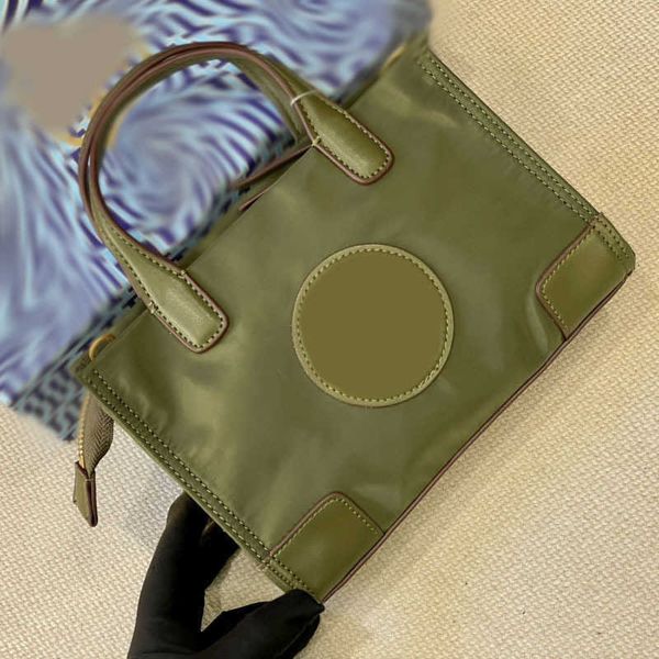 designer luxury women the tote bag fashion versatile handbags shoulder crossbody bags purse tories totes large capacity saddle wallets 7a y4
designer luxury women the tote bag fashion versatile handbags shoulder crossbody bags purse tories totes large capacity saddle wallets 7a y4