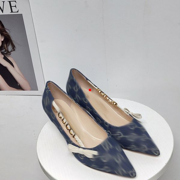 2023 women shoes slingback pumps luxury designer brand sophisticated minimalist high heel pointed toes leather clare sling sandal with box s, Black
2023 women shoes slingback pumps luxury designer brand sophisticated minimalist high heel pointed toes leather clare sling sandal with box s, Black