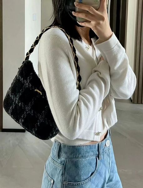 sugao handbag chain shoulder messenger bag lady designer good hardware girl fashion shopping bag purse
sugao handbag chain shoulder messenger bag lady designer good hardware girl fashion shopping bag purse