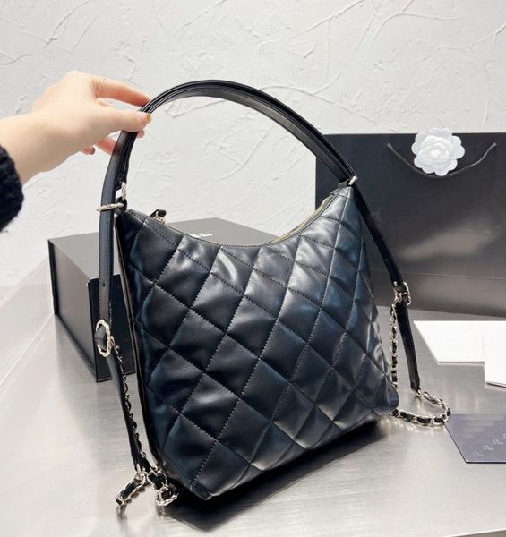 luxury designer handbag tote bag classic plaid flap gold silver chain shoulder messenger bagg cross body banquet shopping wedding leisure bu
luxury designer handbag tote bag classic plaid flap gold silver chain shoulder messenger bagg cross body banquet shopping wedding leisure bu