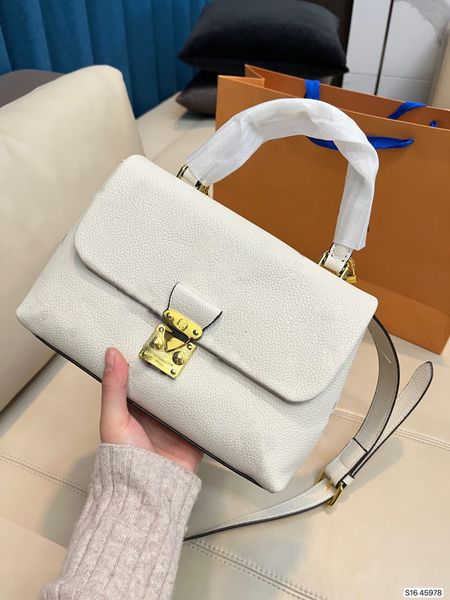 new luxurys designers messenger bags purses womens handbags lady brand letter print fashion shoulder bag luxury crossbody tote wallet with b
new luxurys designers messenger bags purses womens handbags lady brand letter print fashion shoulder bag luxury crossbody tote wallet with b