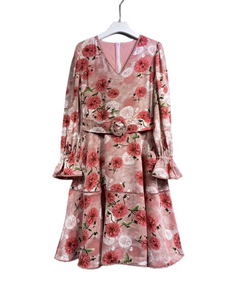 the latest fashion style v-neck printed long sleeve dress in spring 2023, Black;gray
the latest fashion style v-neck printed long sleeve dress in spring 2023, Black;gray